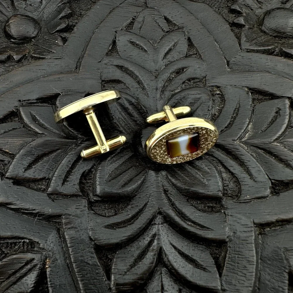 Vintage Hickok Canada Gold Tone Oval Cufflinks Set Inset Glass Rectangle 1